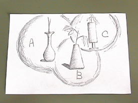 まずどの様な形にするか考えましょう。 ラフスケッチで構想を練ります。