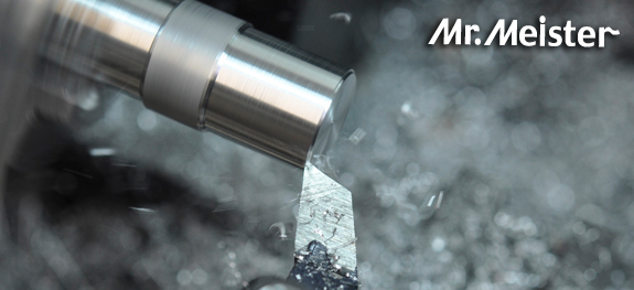 小型旋盤による円筒切削・ハイスバイト