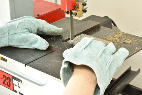 カットサポーターを使用して通常切断